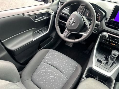 New 2025 Toyota RAV4 XLE image 22