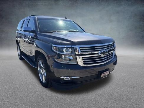 Used 2017 Chevrolet Tahoe Premier AWD/4WD image 5