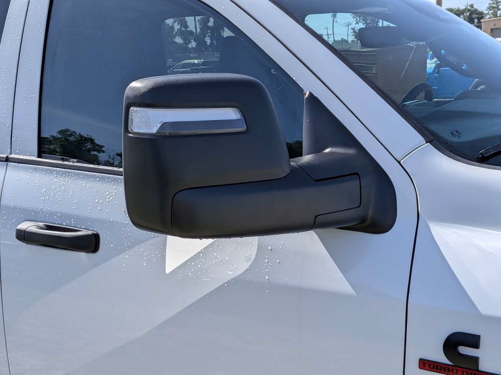 New 2026 RAM 3500 Tradesman AWD/4WD image 11