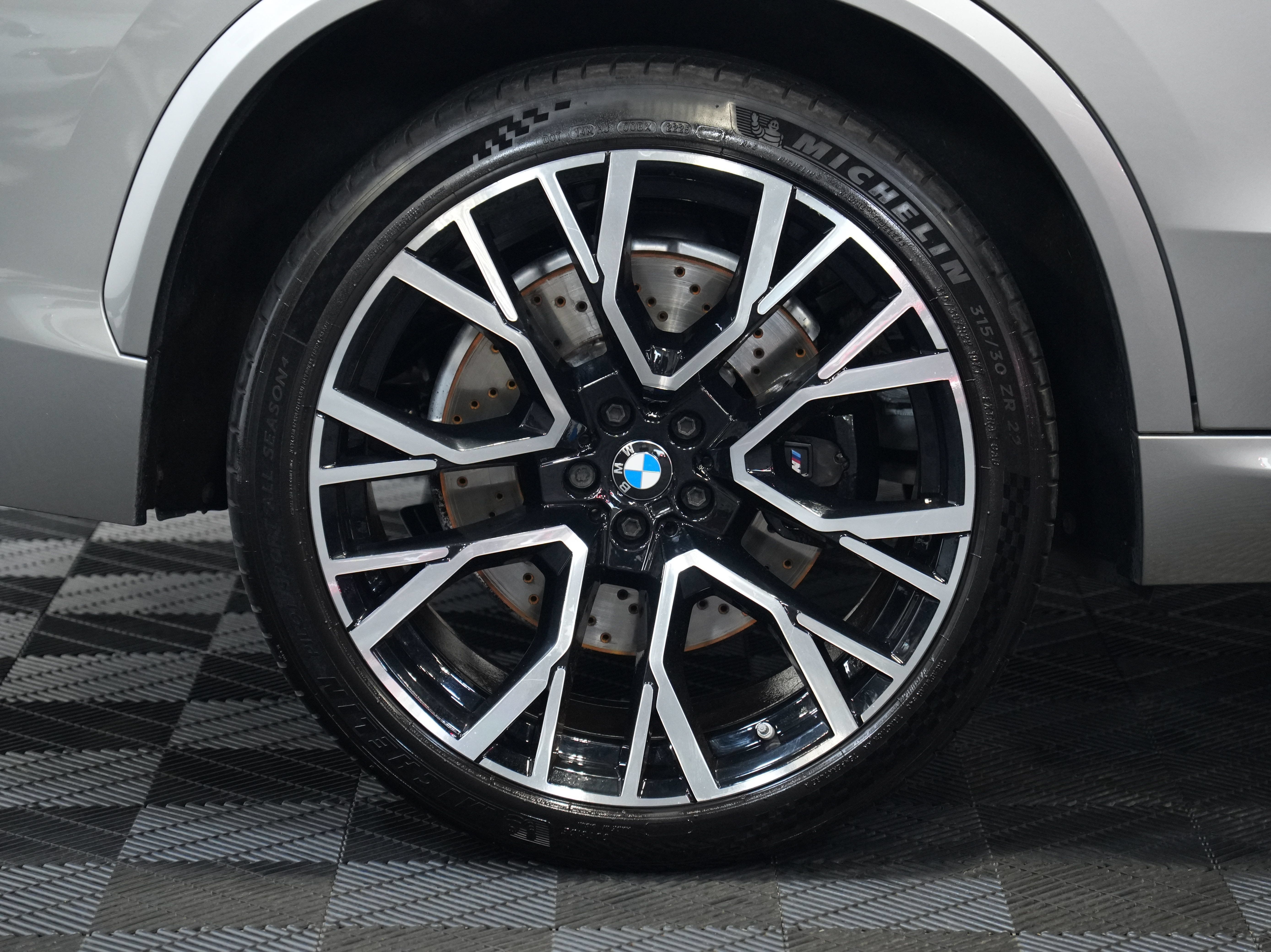 Used 2022 BMW X5 M w/ Competition Package 2 AWD/4WD image 55