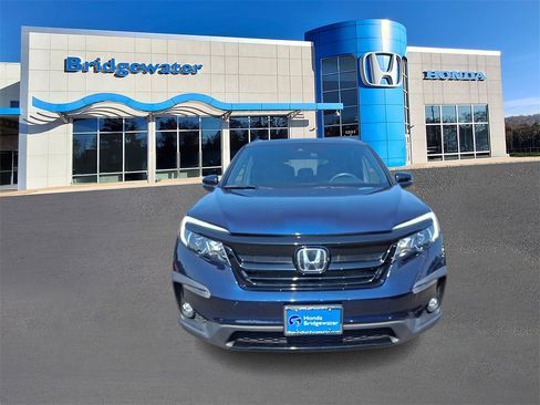 Used 2022 Honda Pilot Sport image 2