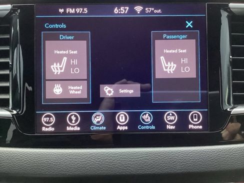 Used 2018 Chrysler Pacifica Touring-L Plus w/ S Appearance Package FWD image 24