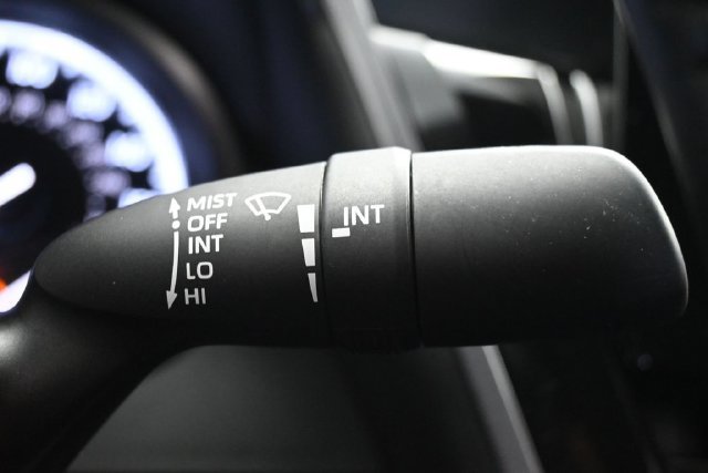 Used 2023 Toyota Camry SE FWD image 22