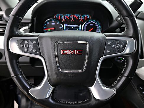 Used 2020 GMC Yukon SLT image 6