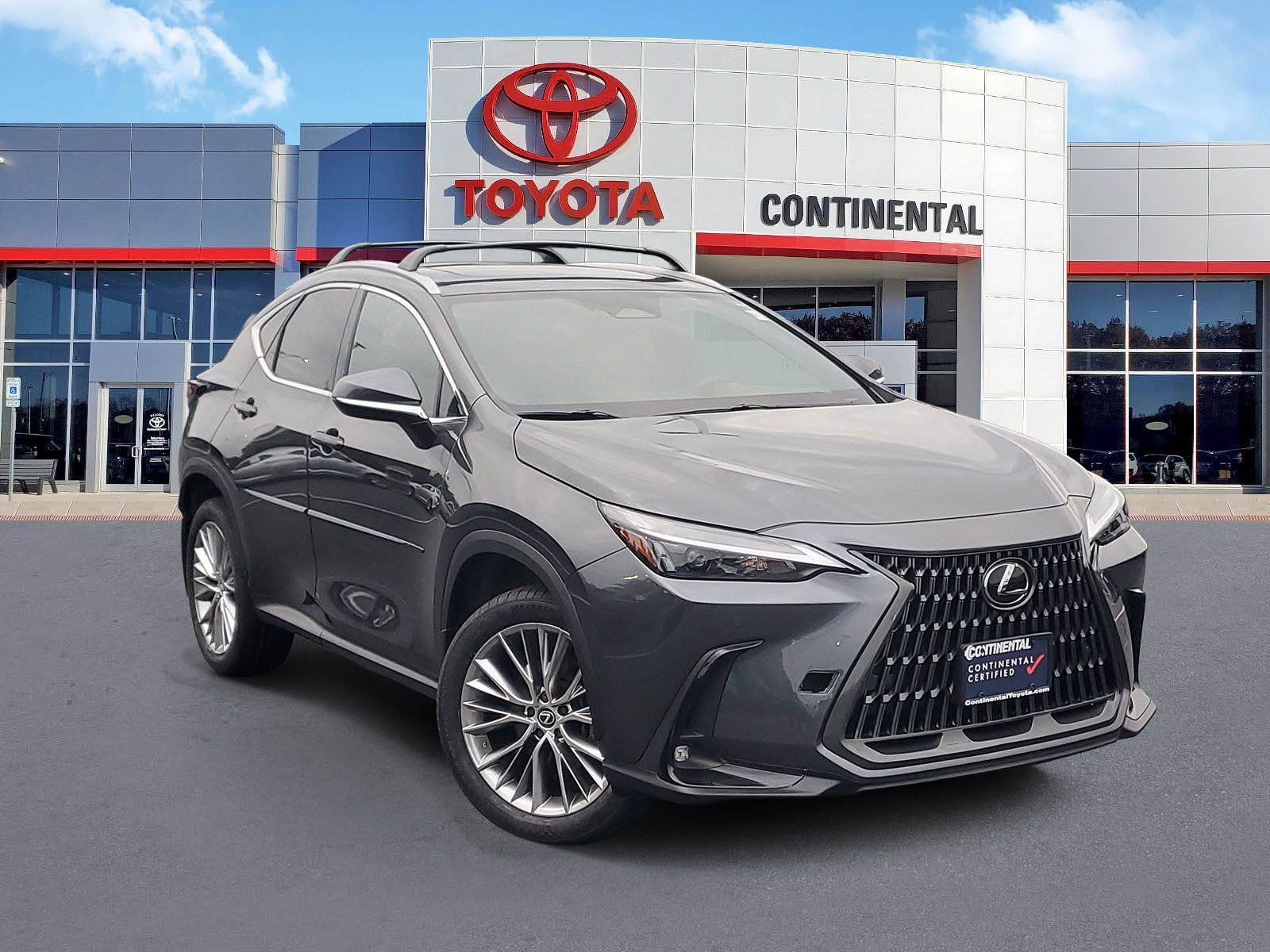 Used 2025 Lexus NX 350h AWD w/ Accessory Package (Z2) image 2