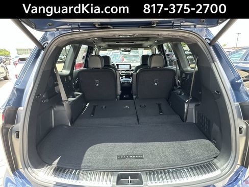 Certified 2025 Kia Telluride SX Prestige X-Line AWD/4WD image 23
