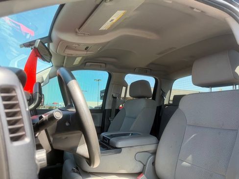 Used 2018 Chevrolet Silverado 1500 Custom w/ Texas Edition AWD/4WD image 15