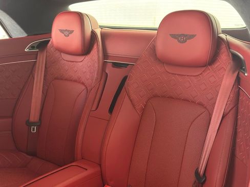 Used 2023 Bentley Continental GT Azure image 16