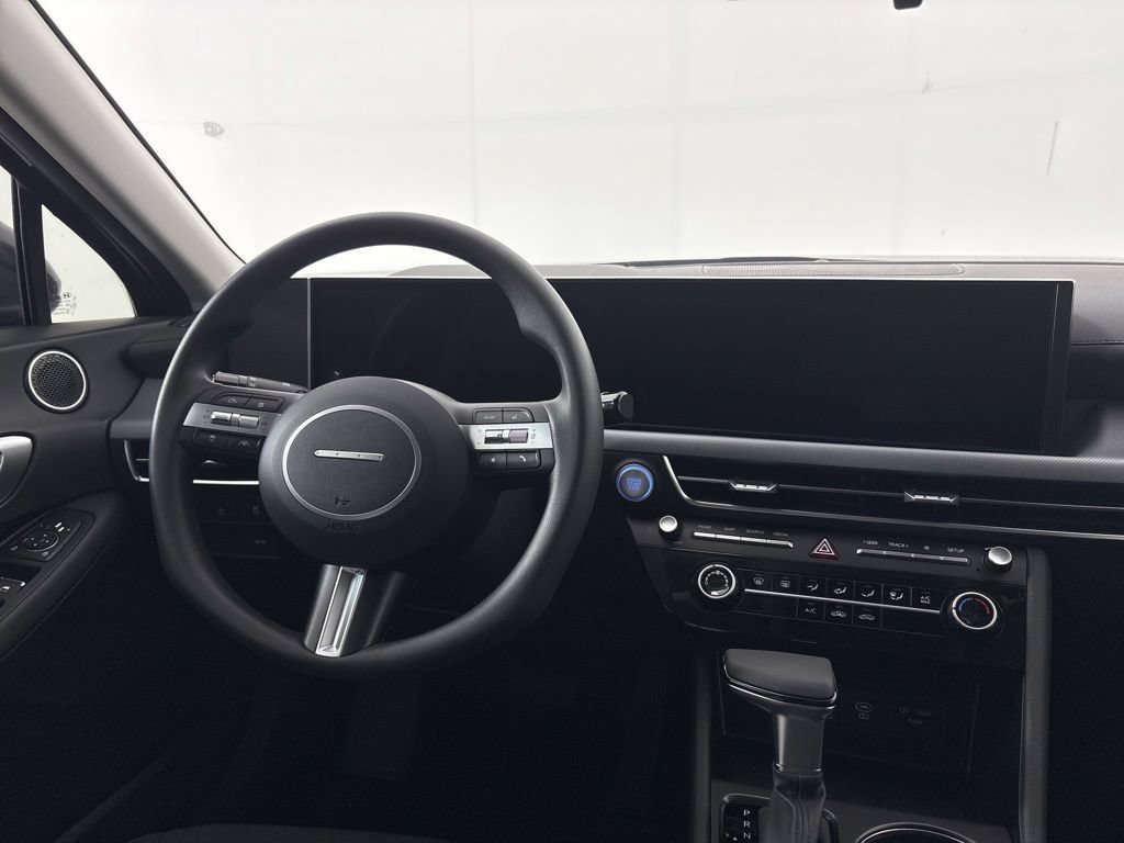 New 2026 Hyundai Sonata SE FWD image 24