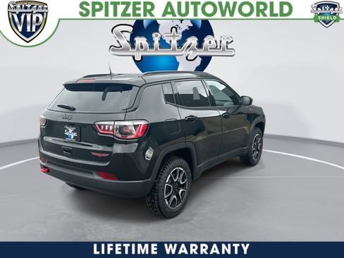 New 2026 Jeep Compass Trailhawk AWD/4WD image 9