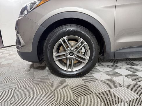 Used 2018 Hyundai Santa Fe Sport FWD image 12