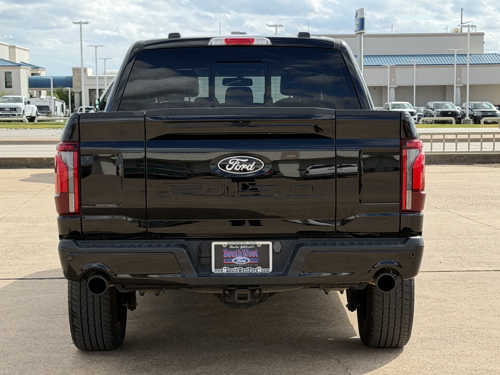 Used 2024 Ford F150 Lariat w/ Bed Utility Package AWD/4WD image 5