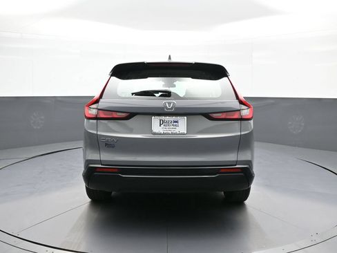 Used 2024 Honda CR-V LX image 7