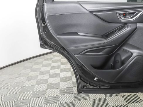 Used 2022 Subaru Forester Premium image 39