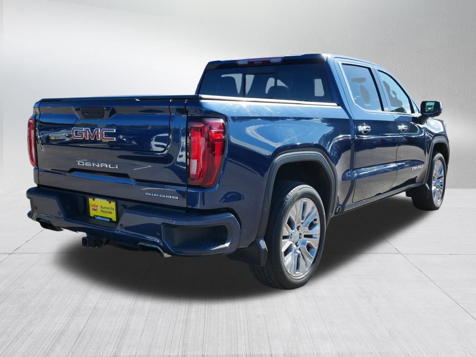 Used 2021 GMC Sierra 1500 Denali w/ Denali Ultimate Package AWD/4WD image 7