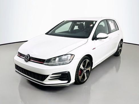 Used 2019 Volkswagen GTI SE image 3