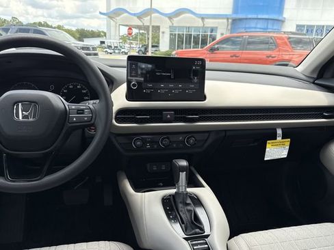 New 2026 Honda HR-V LX image 21