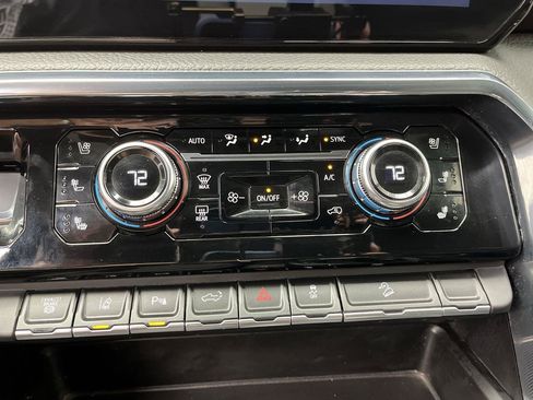 Certified 2026 GMC Sierra 2500 Denali AWD/4WD image 24