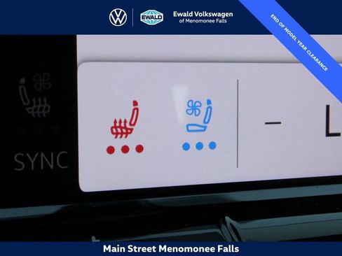 New 2025 Volkswagen Atlas Cross Sport SE image 41