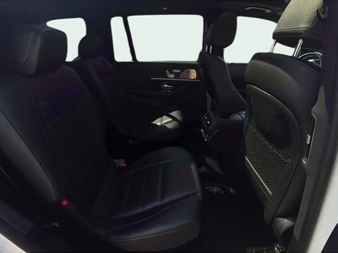 Used 2022 Mercedes-Benz GLS 450 4MATIC image 29