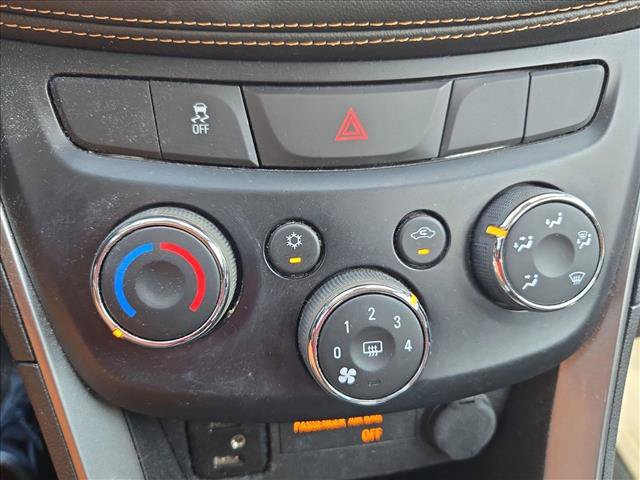 Used 2018 Chevrolet Trax LS FWD image 14
