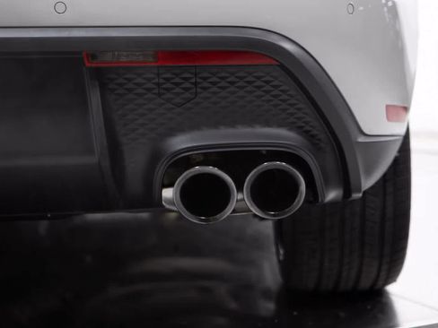 Certified 2026 Porsche Macan AWD/4WD image 20