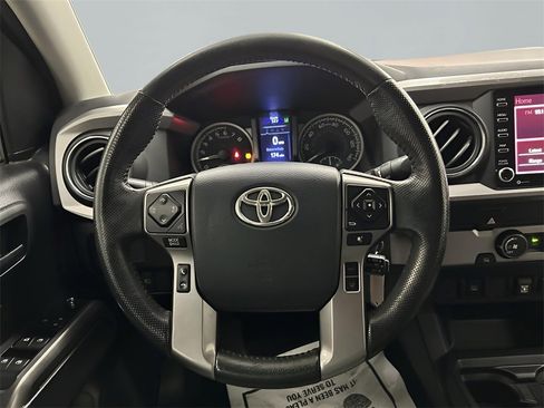 Used 2020 Toyota Tacoma SR5 image 13