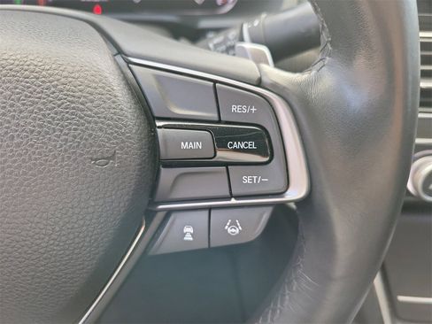 Used 2018 Honda Accord Sport image 20
