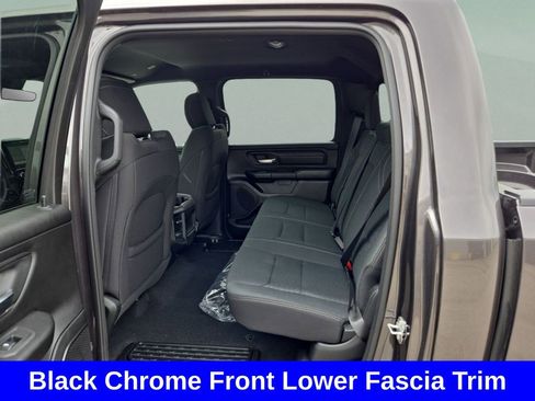 New 2026 RAM 1500 Express AWD/4WD image 16