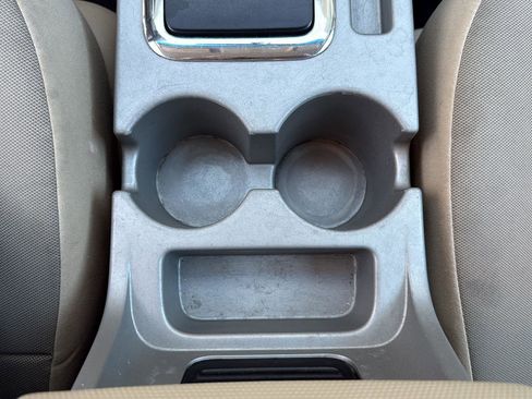 Used 2012 Ford Escape XLT image 28