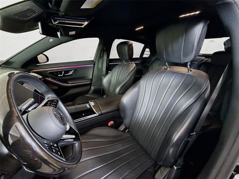 Used 2023 Mercedes-Benz S 500 4MATIC w/ AMG Line image 2