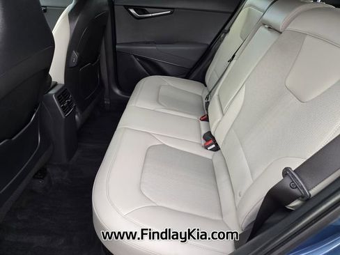 Certified 2025 Kia Niro EX Touring image 14