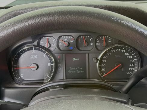 Used 2018 Chevrolet Silverado 1500 W/T w/ Trailering Package image 15