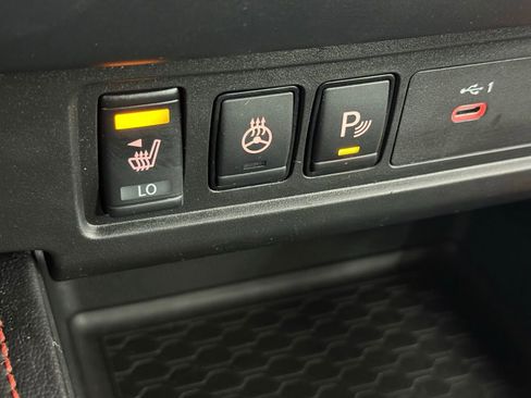 Used 2022 Nissan Frontier PRO-4X AWD/4WD image 21