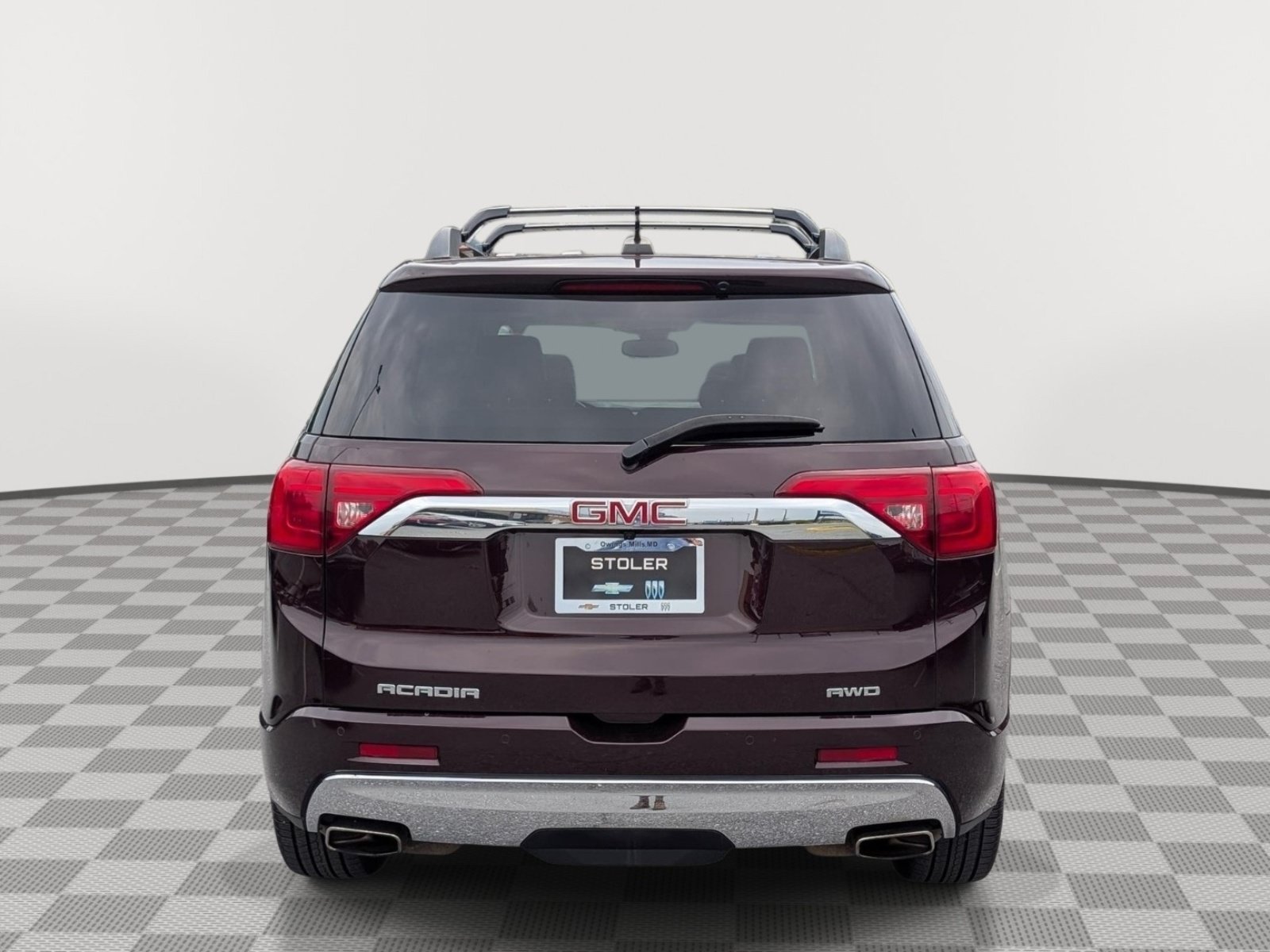 Used 2018 GMC Acadia Denali w/ Technology Package AWD/4WD image 4