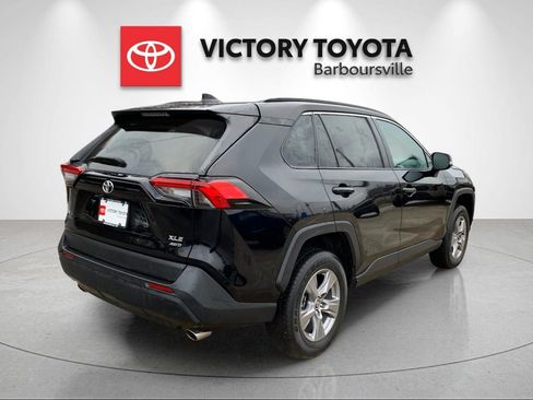 Used 2024 Toyota RAV4 XLE image 7