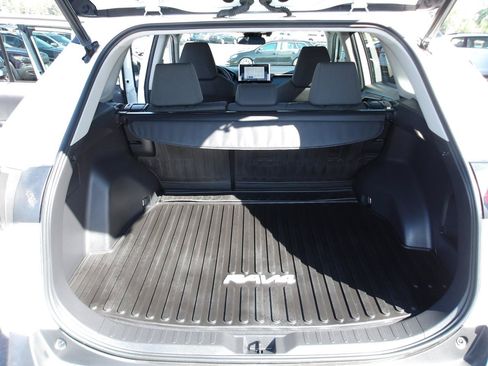 Used 2023 Toyota RAV4 XLE w/ Convenience Package AWD/4WD image 11