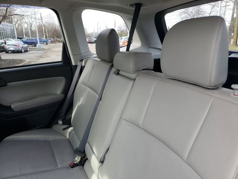 Used 2014 Subaru Forester 2.5i Touring image 31