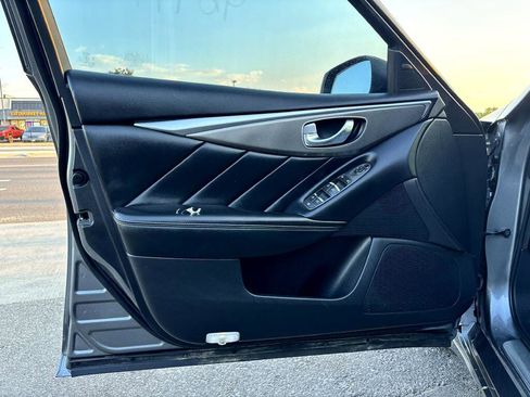 Used 2015 INFINITI Q50 Premium image 16