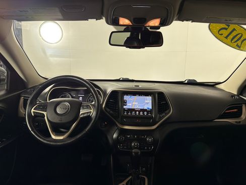 Used 2015 Jeep Cherokee Limited w/ Luxury Group FWD image 25