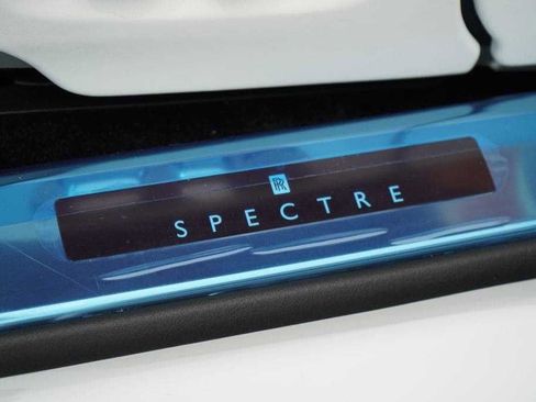 New 2024 Rolls-Royce Spectre w/ Spectre Launch Package image 13