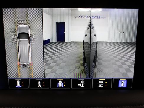 Used 2024 Chevrolet Tahoe Z71 image 21