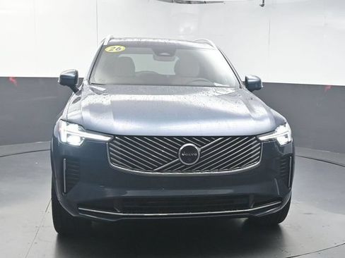 Used 2026 Volvo XC90 B5 Plus w/ Protection Package Premier AWD/4WD image 3