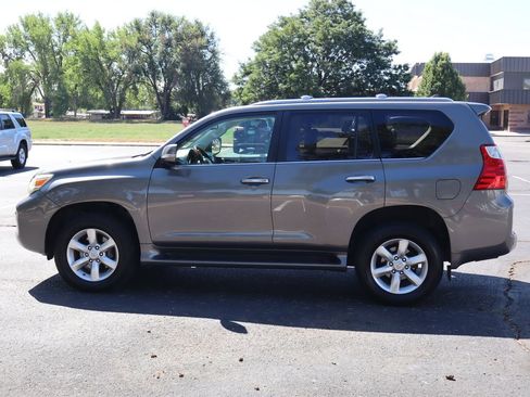 Used 2010 Lexus GX 460 AWD/4WD image 9