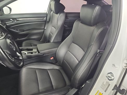 Used 2022 Honda Accord Sport image 19