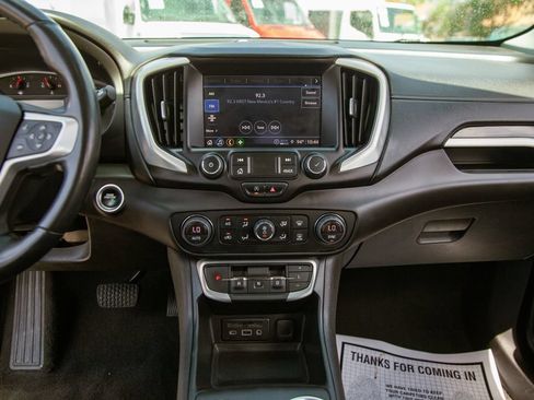 Used 2023 GMC Terrain SLT AWD/4WD image 15
