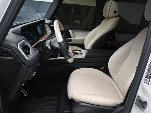 Used 2021 Mercedes-Benz G 550 image 18