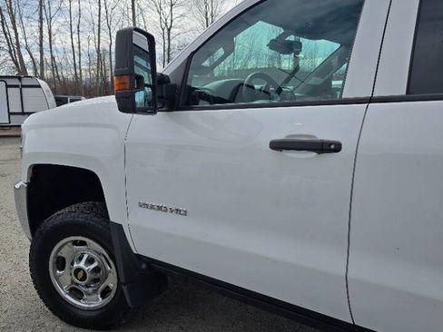 Used 2019 Chevrolet Silverado 2500 W/T AWD/4WD image 6