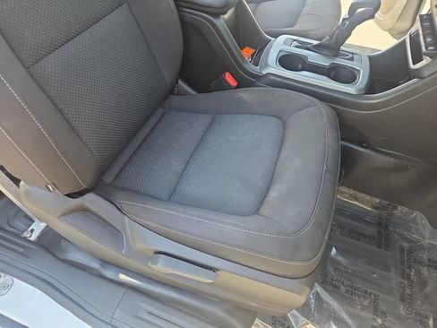 Used 2022 Chevrolet Colorado LT w/ Fleet Safety Package RWD image 29