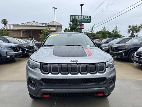 Used 2022 Jeep Compass Trailhawk w/ Trailhawk Elite Group AWD/4WD image 2